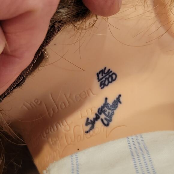 Vintage 1990 Susan Wakeen Limited Edition doll Jason 21". - Picture 9 of 15